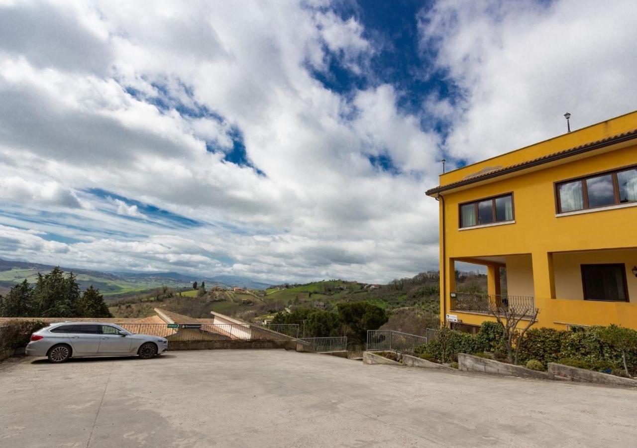 Hotel Borgo In Irpinia - L'Angolo Verde Zungoli Exteriör bild